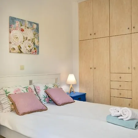 Blooming Apartamento Calamata
